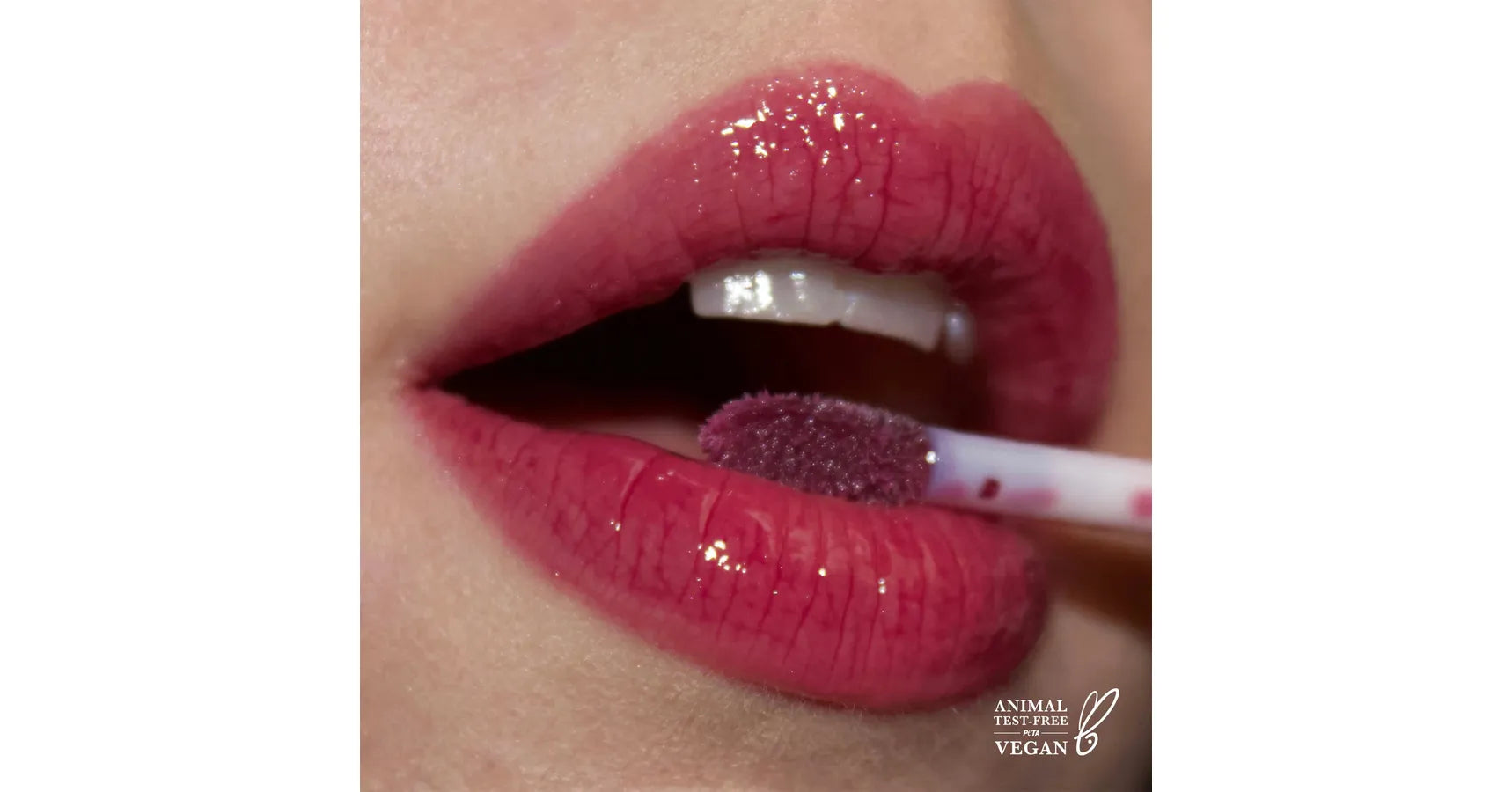 MOIRA Glow Getter Hydrating Lip Oil - Berry Berry