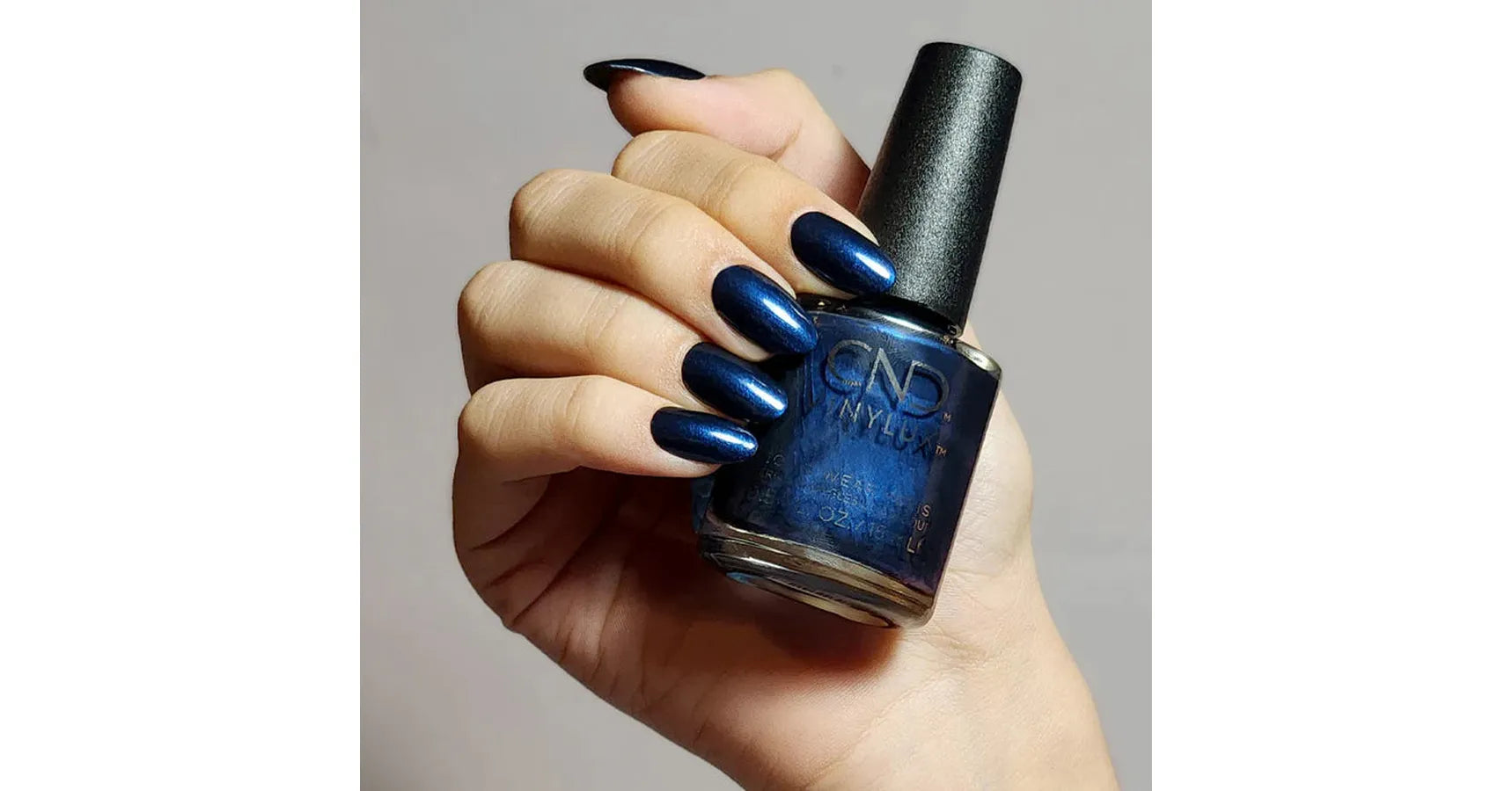 CND Vinylux - Midnight Flight (Magical Botany collection 2023)