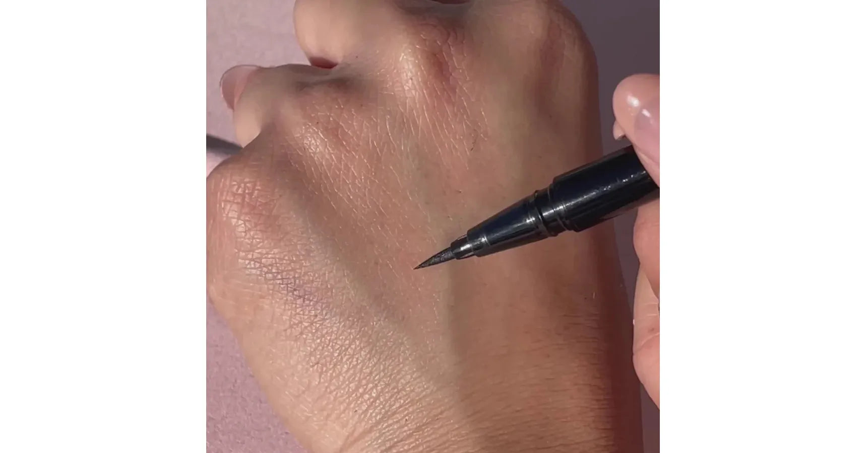 MOIRA Precision Liquid Liner - Black