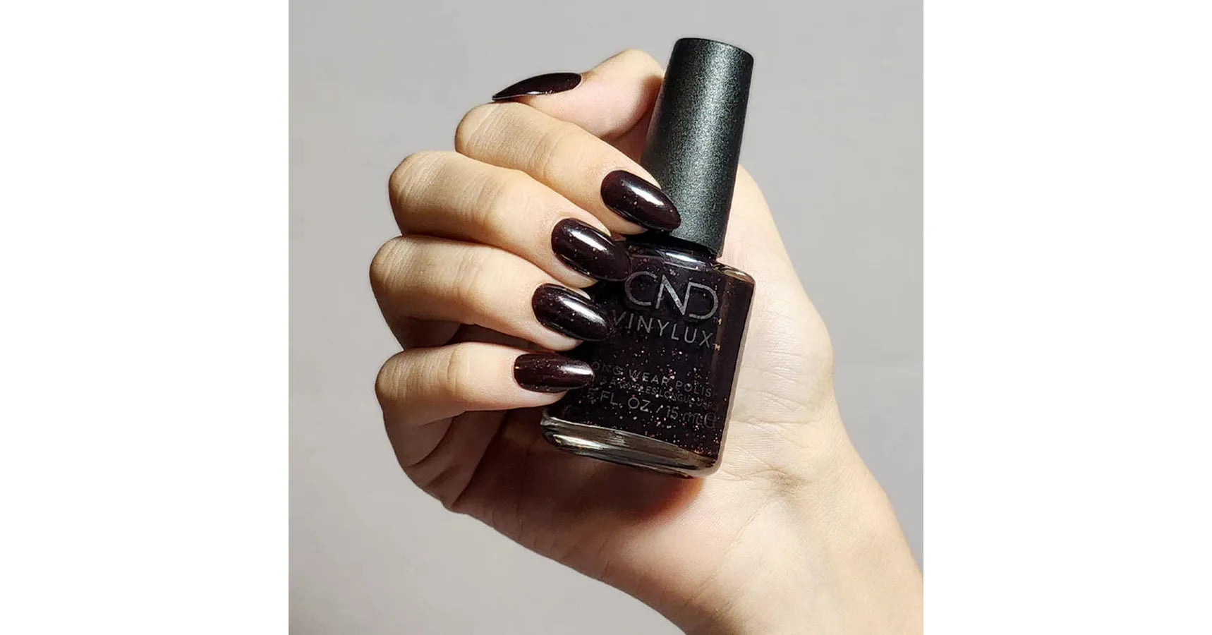 CND Vinylux - Poison Plum (Magical Botany collection 2023)