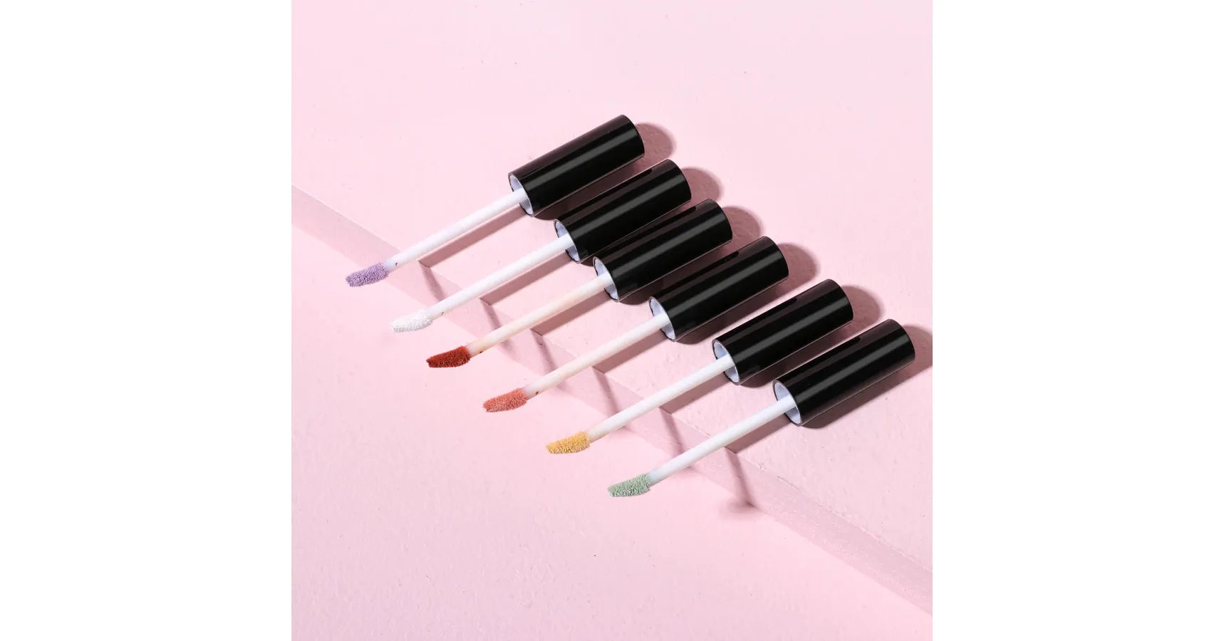 MOIRA Lavish Color Correcting Concealer - Taro Milk Tea