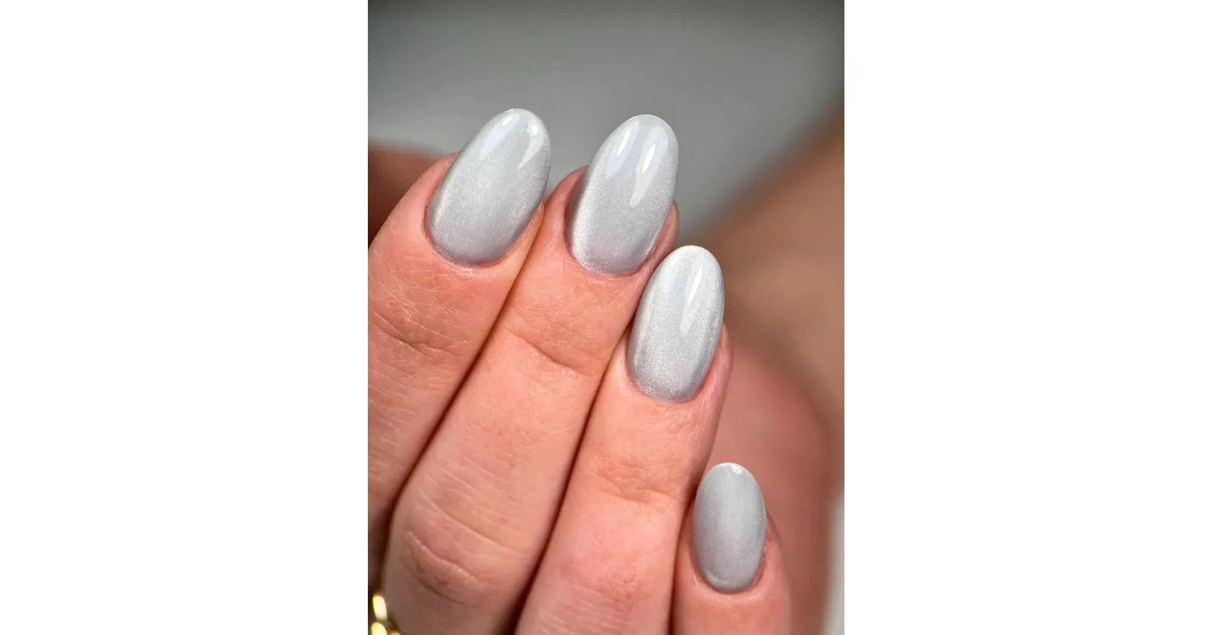 Muse Gel Polish #44 - Cat Eye Silver