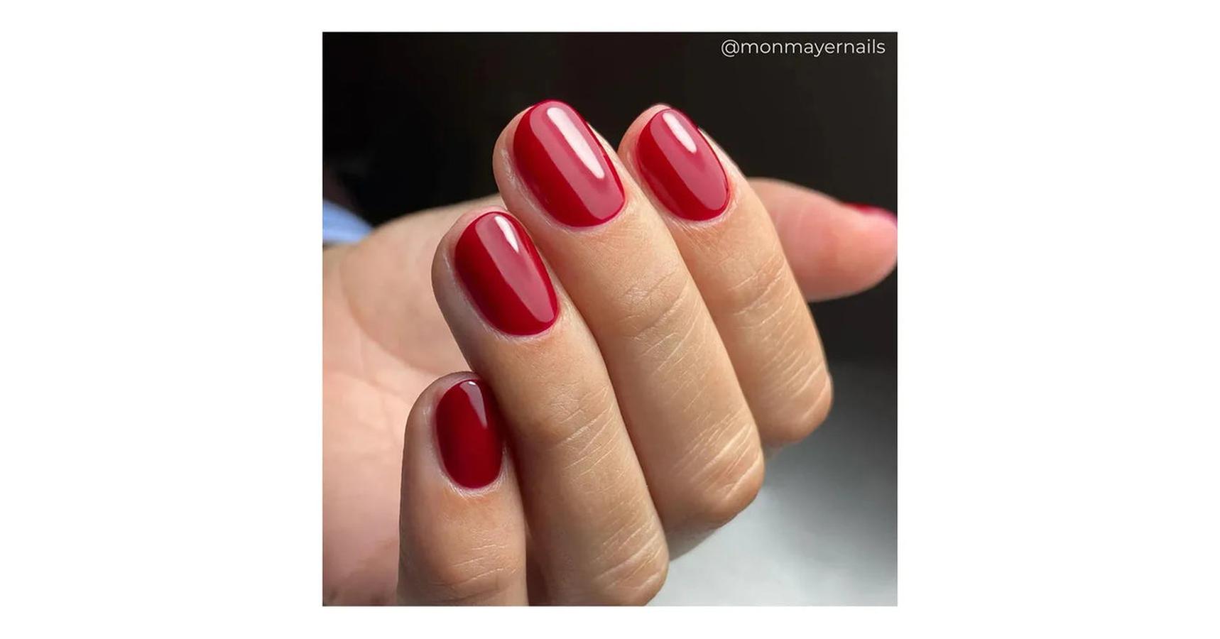 CND Vinylux - Rouge Rite (0.5oz)