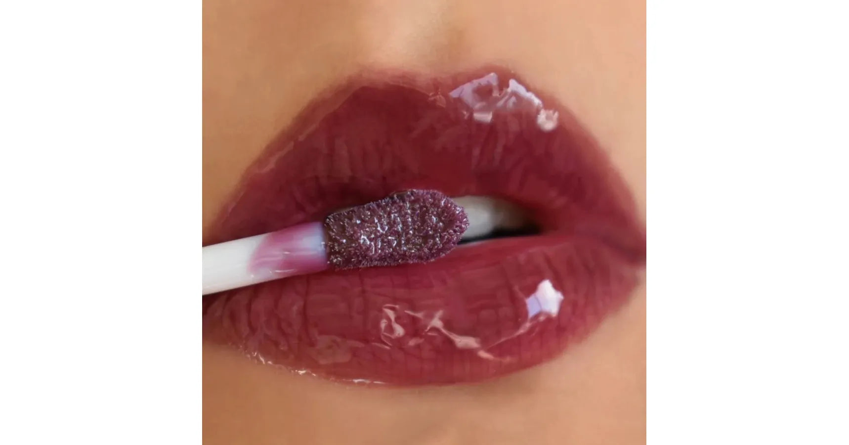 MOIRA Glow Getter Hydrating Lip Oil - Berry Berry