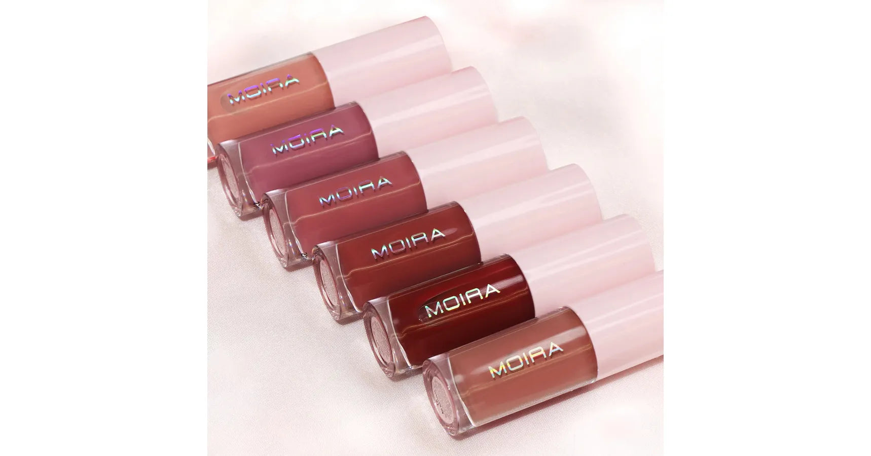 MOIRA Glow Getter Hydrating Lip Oil - Teaberry