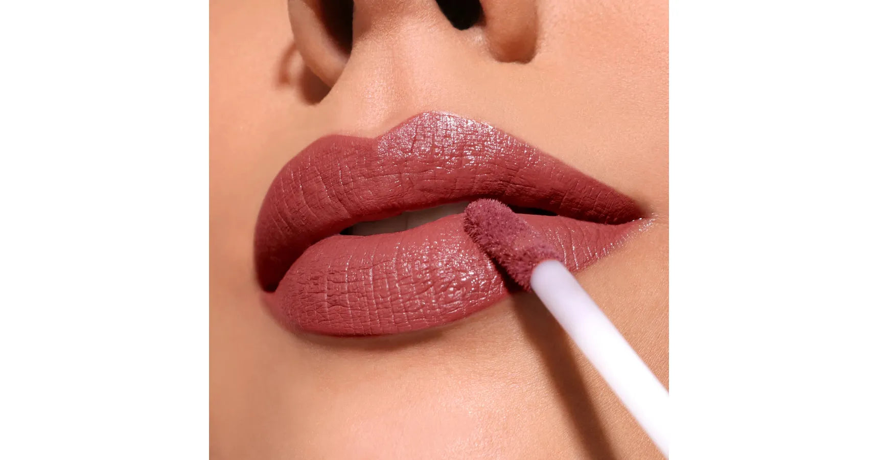 MOIRA Lip Divine Liquid Lipstick - Rogue