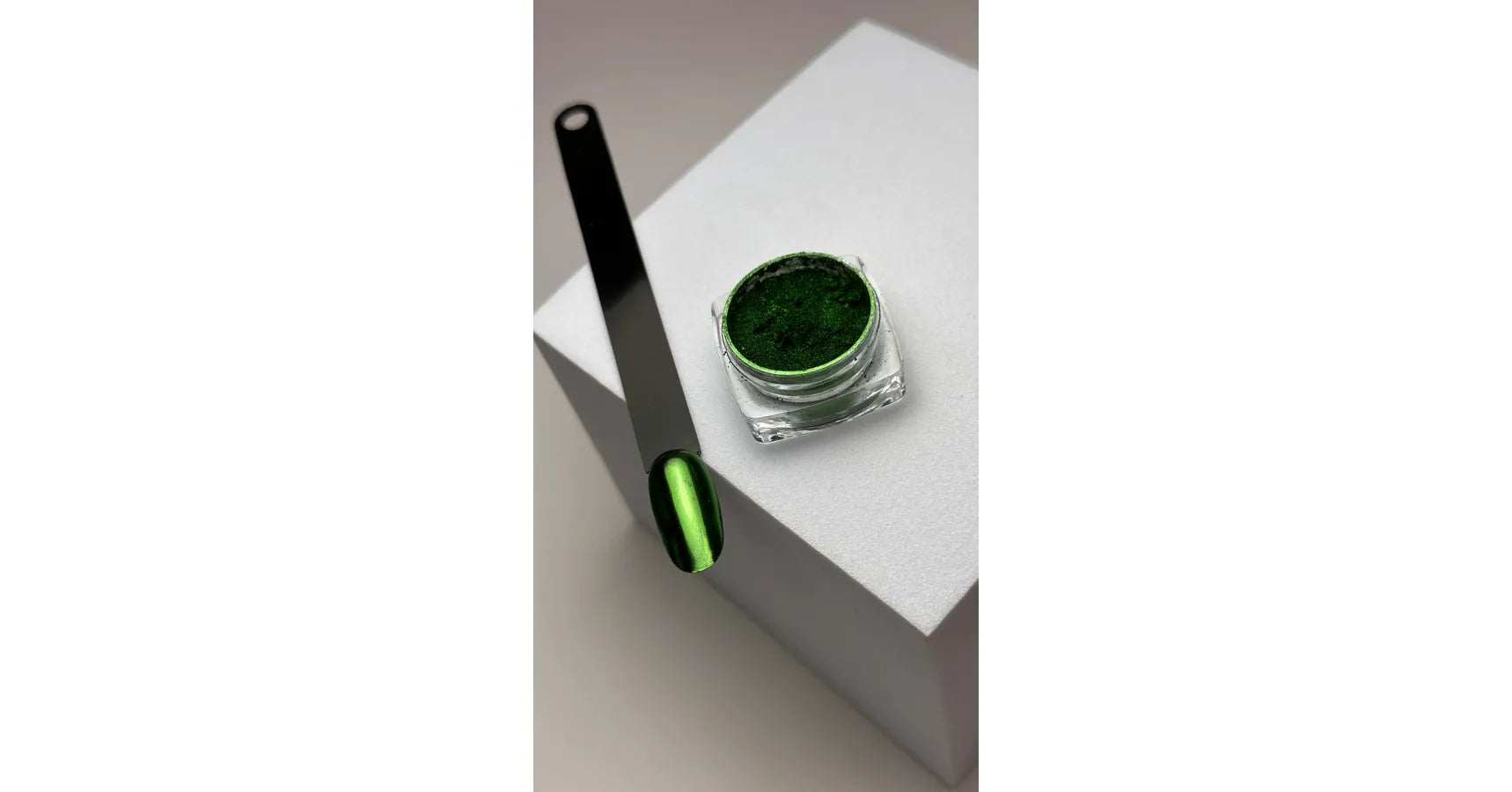 Muse Chrome Powder (Green)