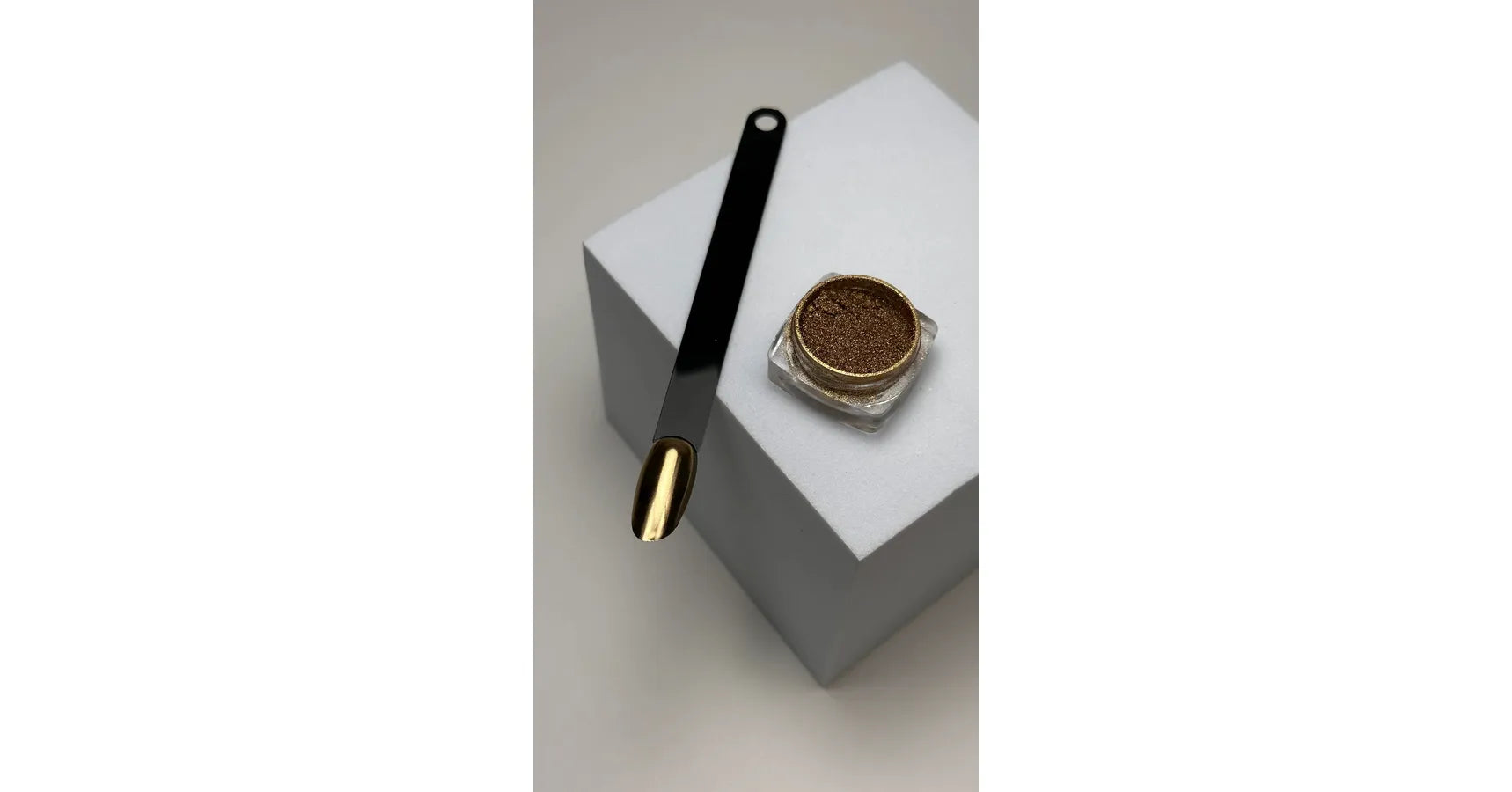 Muse Chrome Powder (Gold)