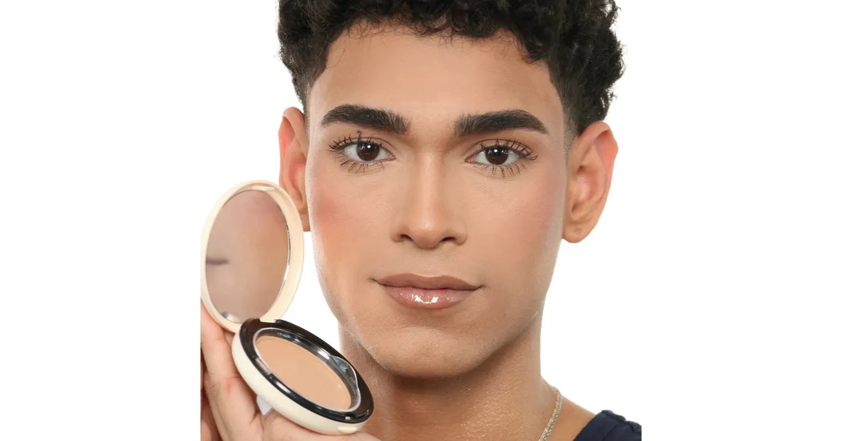 MOIRA Complete Wear Powder Foundation (325N)