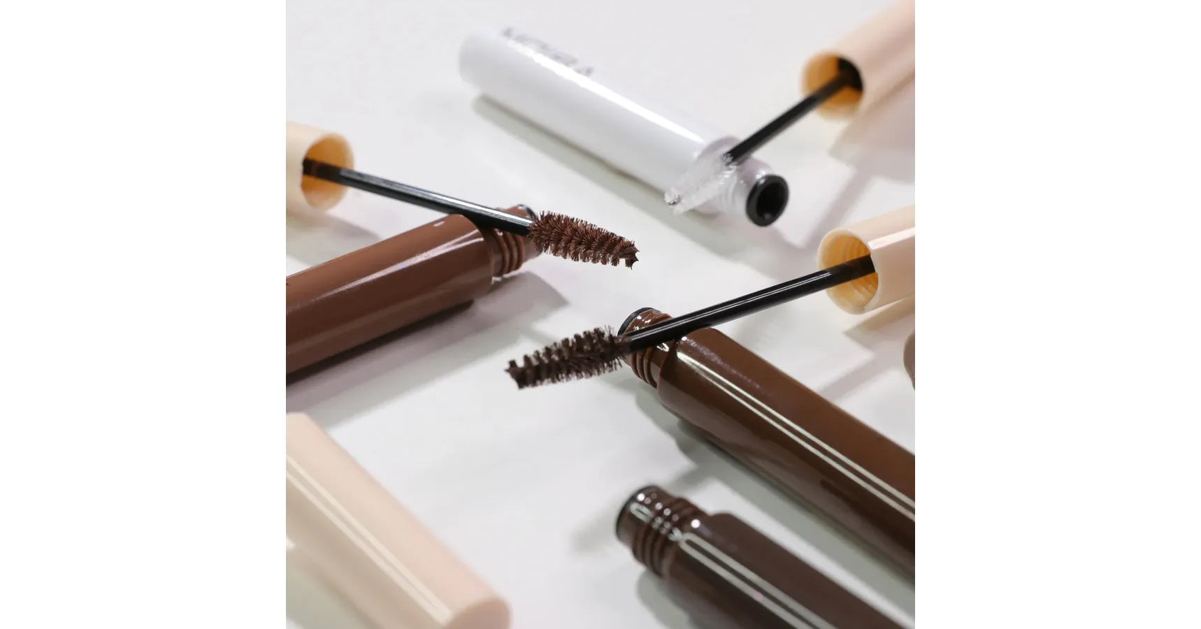 MOIRA Brow Defying Mascara - Medium Brown